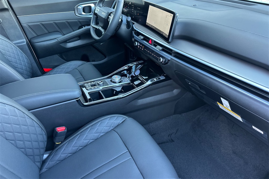 new 2026 Kia Sorento Plug-In Hybrid car, priced at $56,105