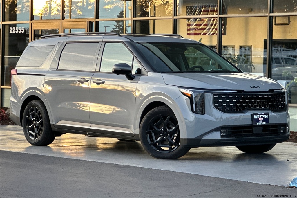 new 2025 Kia Carnival car, priced at $47,490