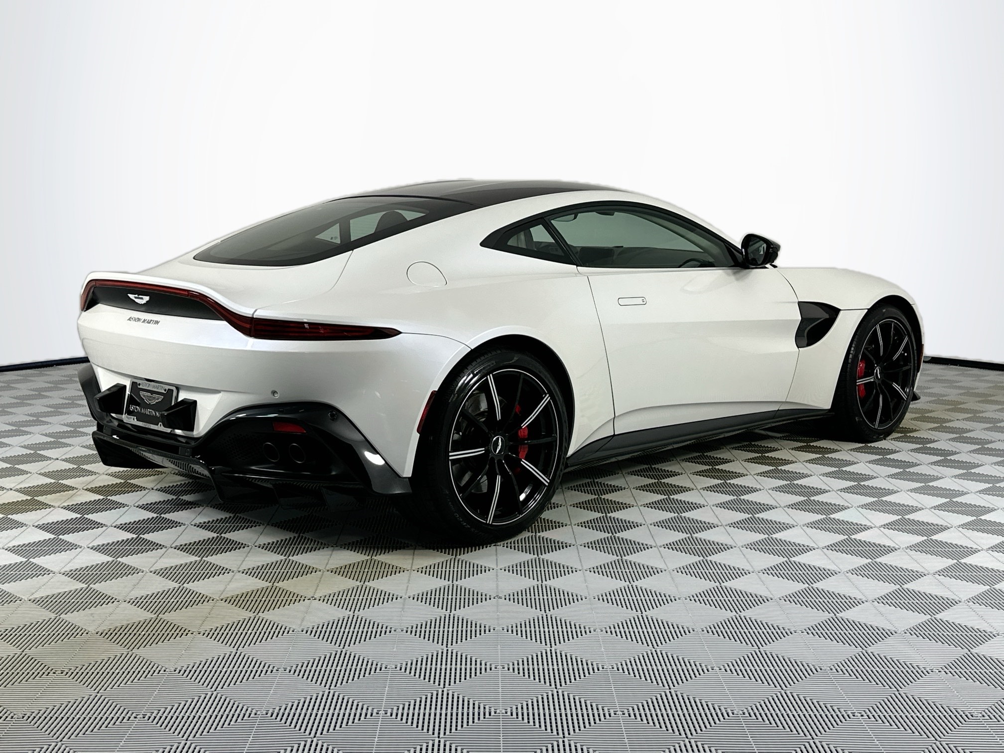 used 2021 Aston Martin Vantage car, priced at $124,998