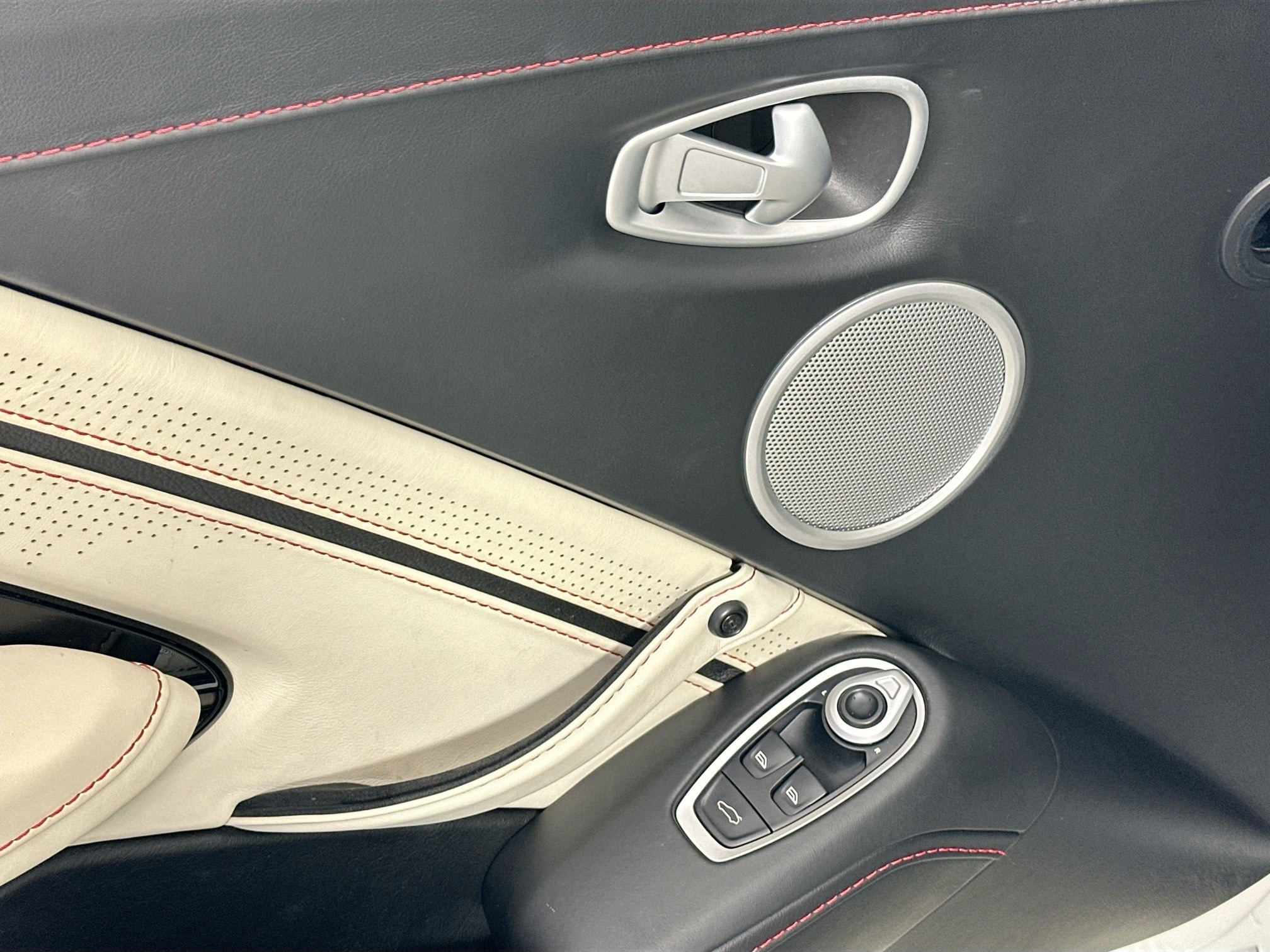 used 2021 Aston Martin Vantage car, priced at $124,998