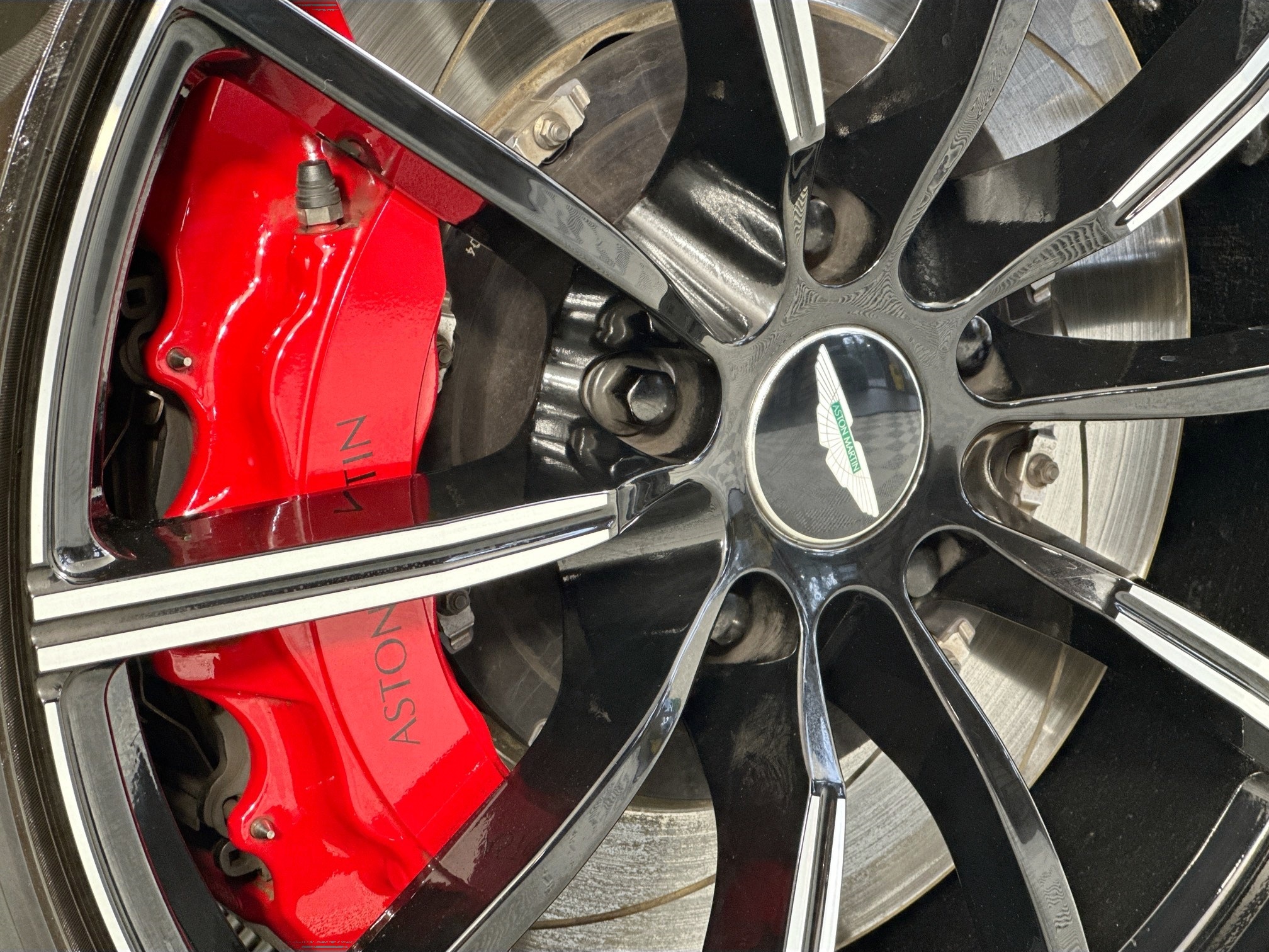 used 2021 Aston Martin Vantage car, priced at $124,998