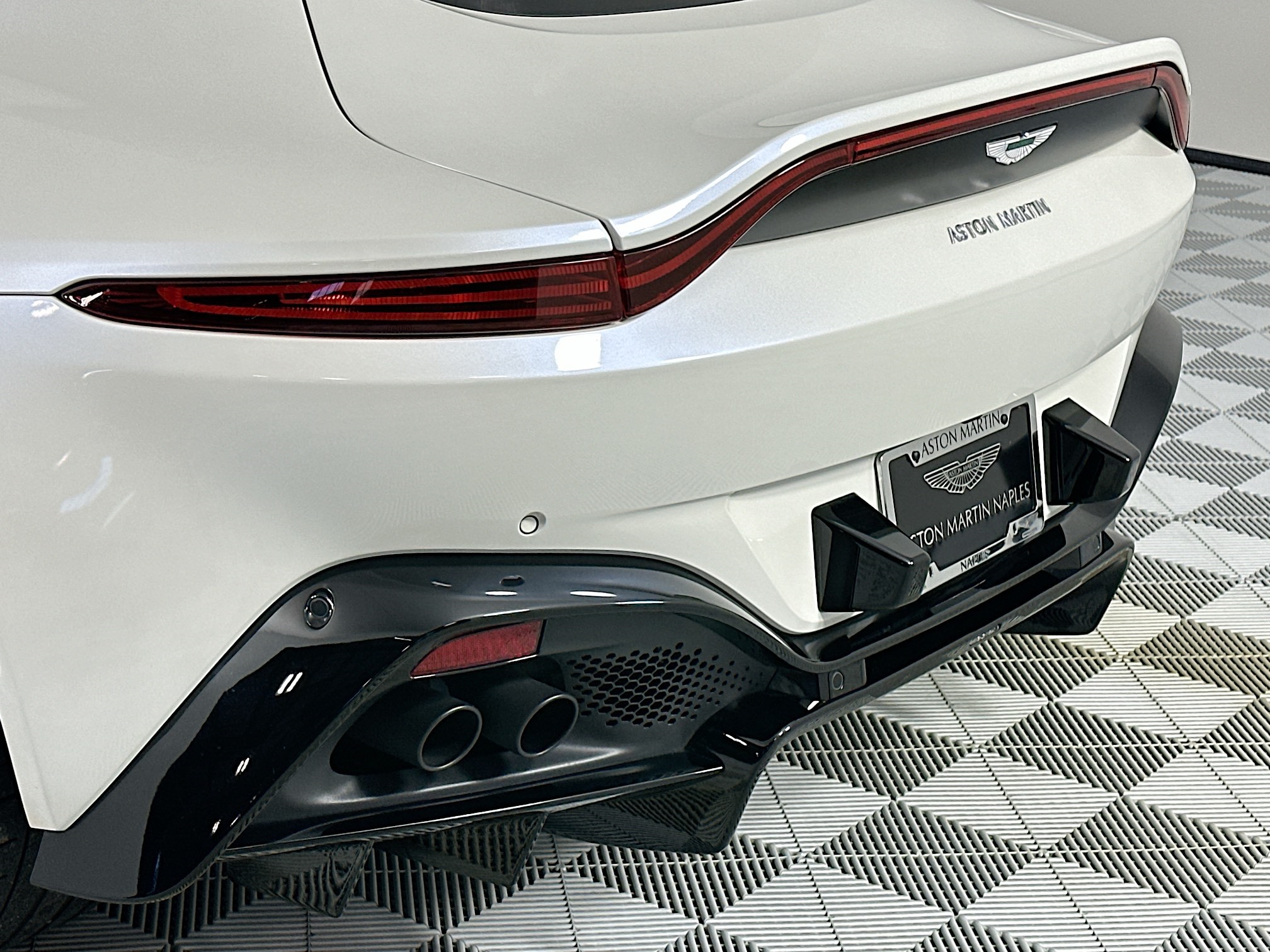 used 2021 Aston Martin Vantage car, priced at $124,998