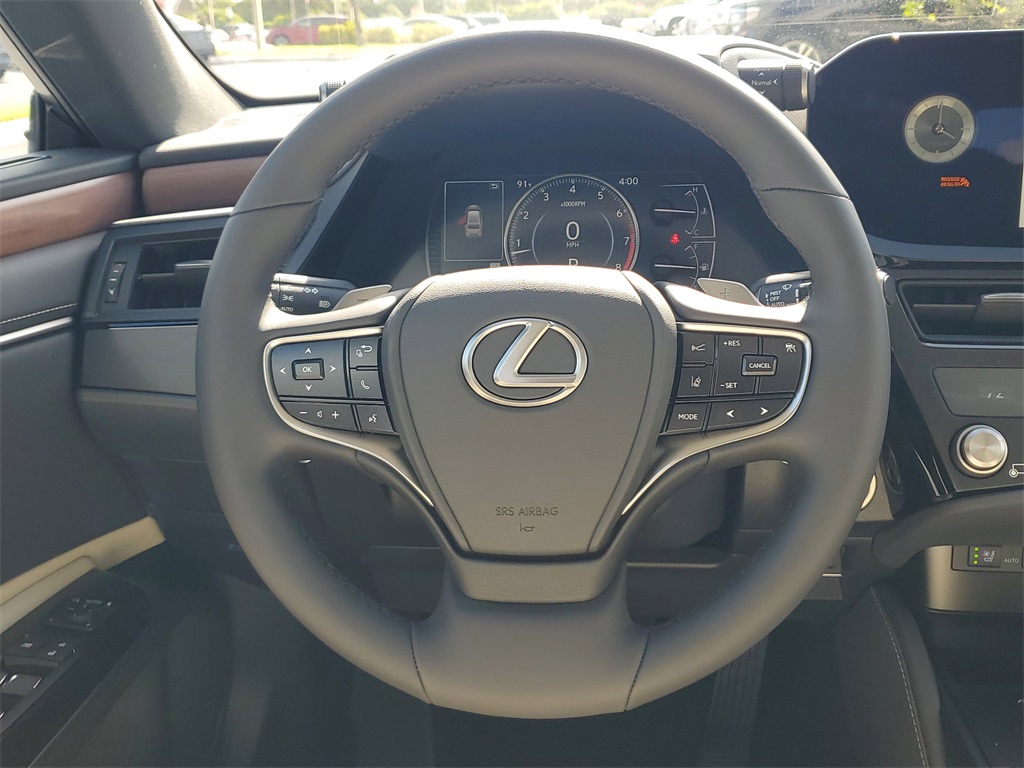 new 2025 Lexus ES car, priced at $48,354