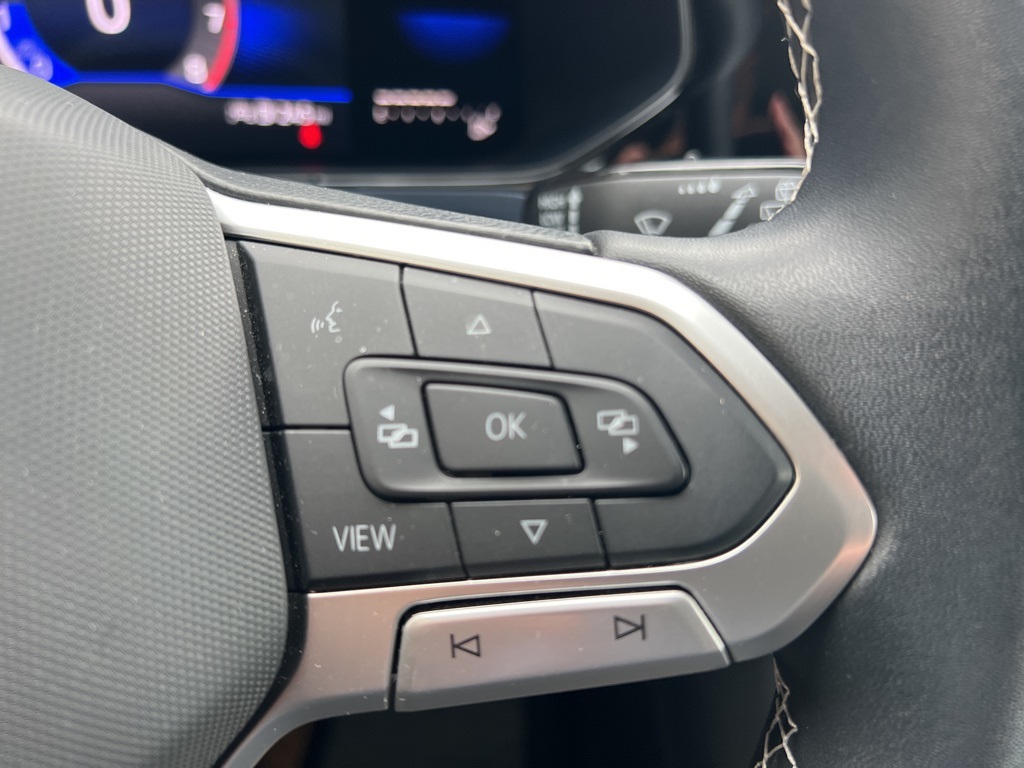 used 2022 Volkswagen Taos car, priced at $21,900