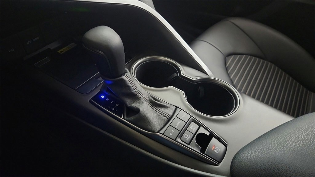 used 2022 Toyota Camry Hybrid car, priced at $23,815