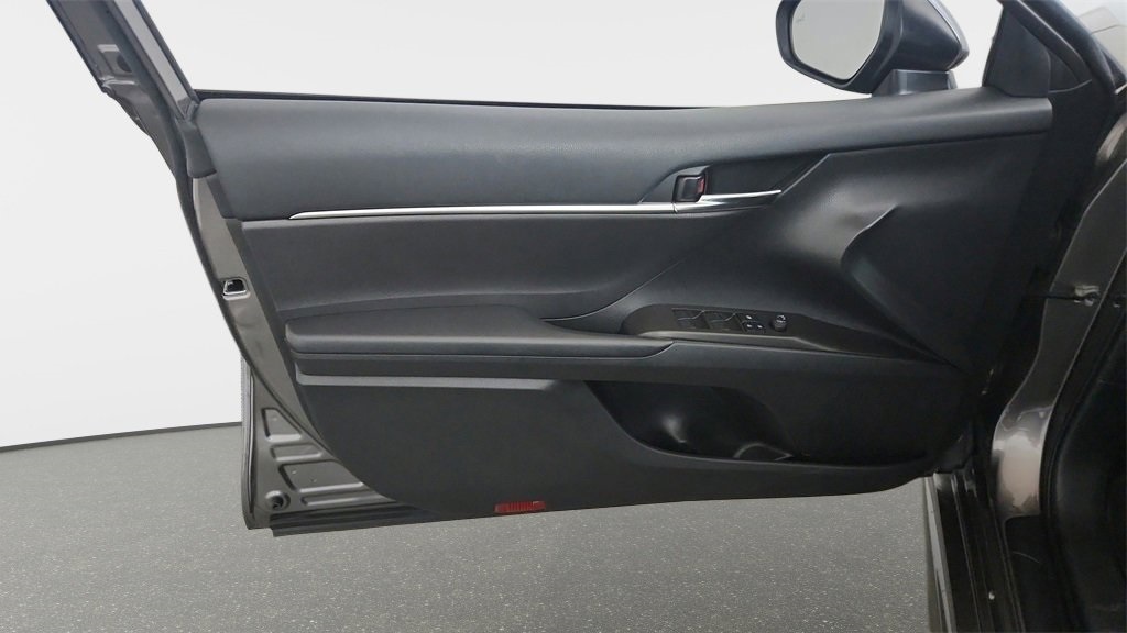 used 2022 Toyota Camry Hybrid car, priced at $23,815