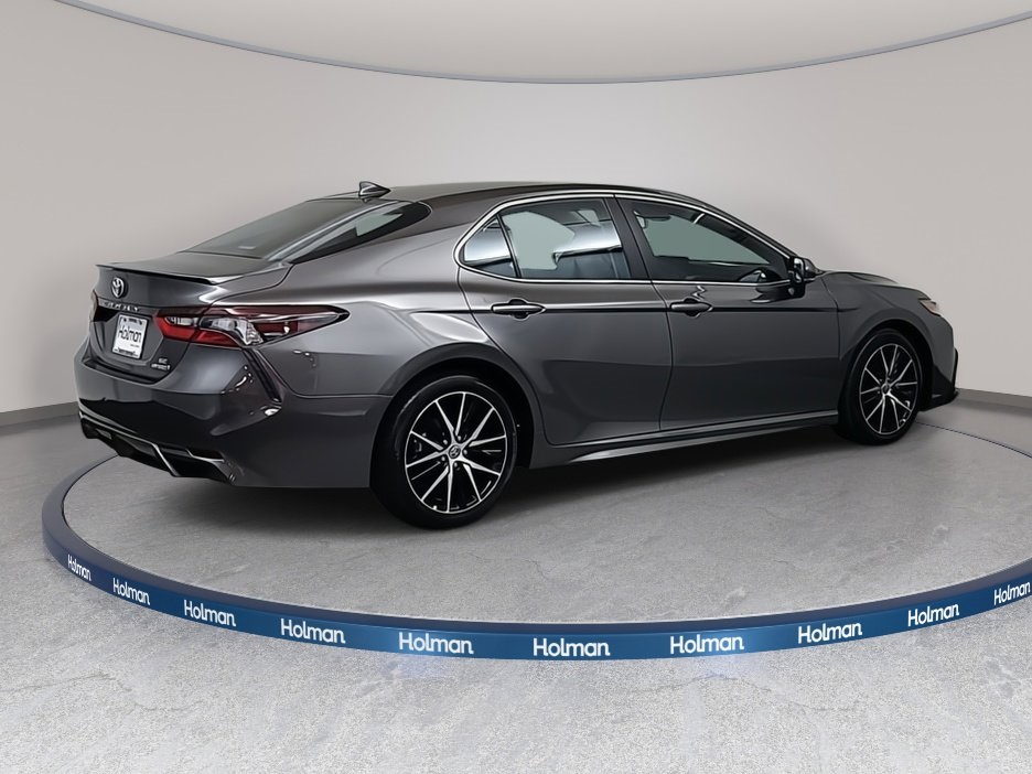 used 2022 Toyota Camry Hybrid car, priced at $23,815