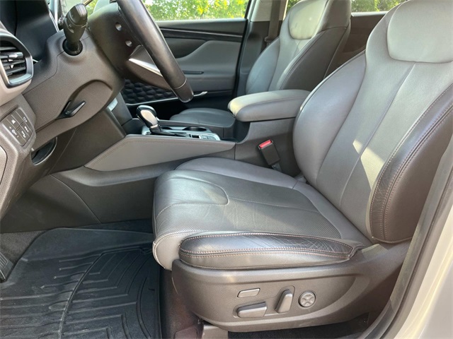 used 2020 Hyundai Santa Fe car, priced at $25,888