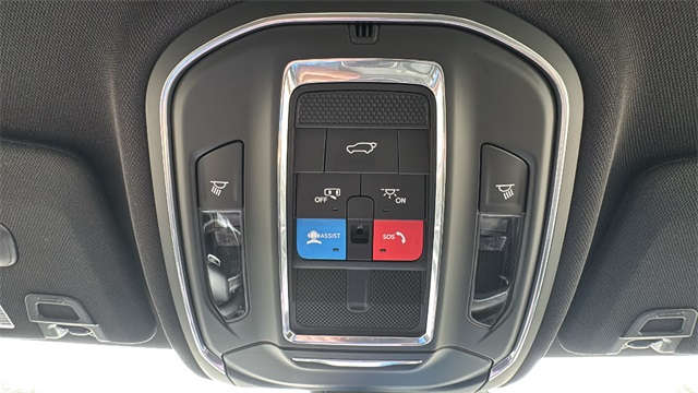 new 2025 Jeep Grand Cherokee car, priced at $47,453
