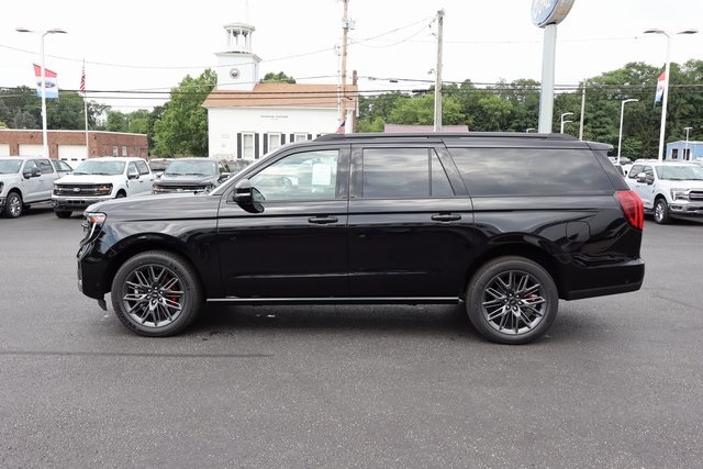 new 2025 Ford Expedition Max car, priced at $86,930