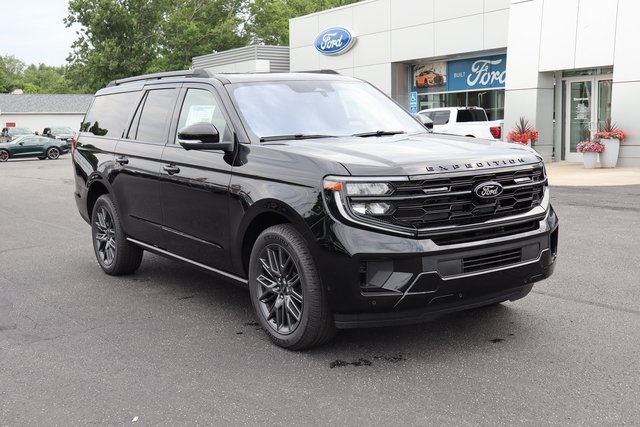 new 2025 Ford Expedition Max car, priced at $86,930