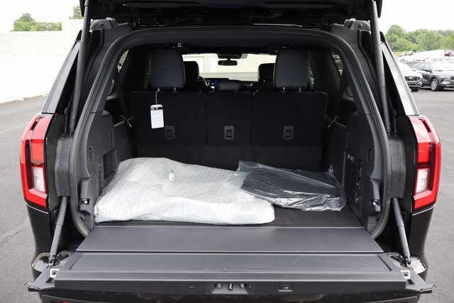 new 2025 Ford Expedition Max car, priced at $86,930