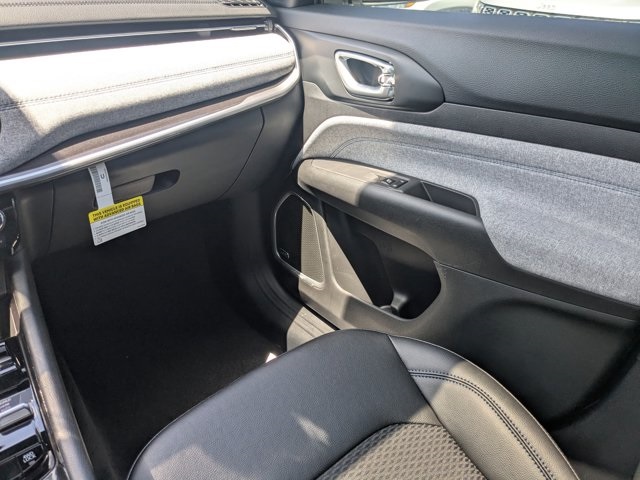 new 2025 Jeep Compass car, priced at $28,710