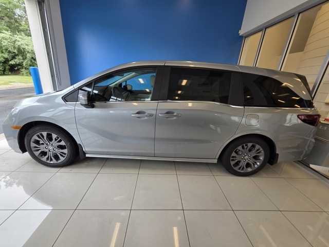 new 2025 Honda Odyssey car, priced at $48,360