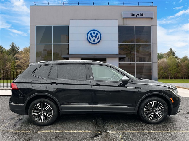 used 2024 Volkswagen Tiguan car, priced at $31,520