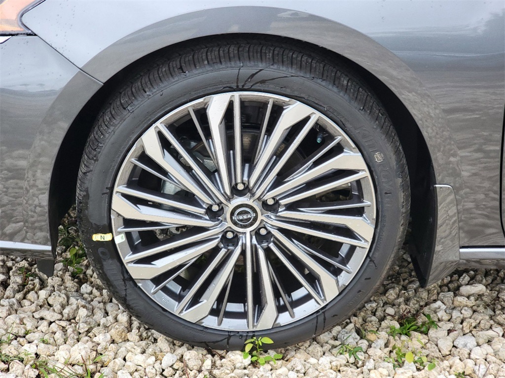 new 2025 Nissan Altima car, priced at $32,310