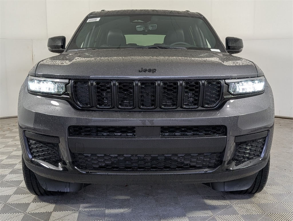 new 2025 Jeep Grand Cherokee L car, priced at $42,720