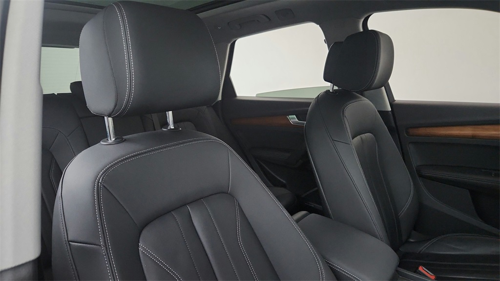 used 2021 Audi Q5 car, priced at $23,795