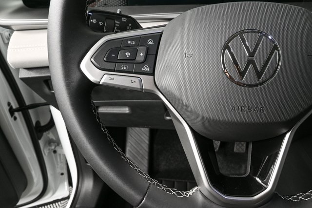 new 2025 Volkswagen Tiguan car, priced at $35,816