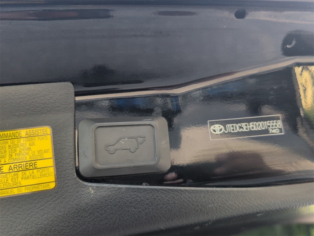 used 2013 Toyota Highlander Hybrid car, priced at $12,988