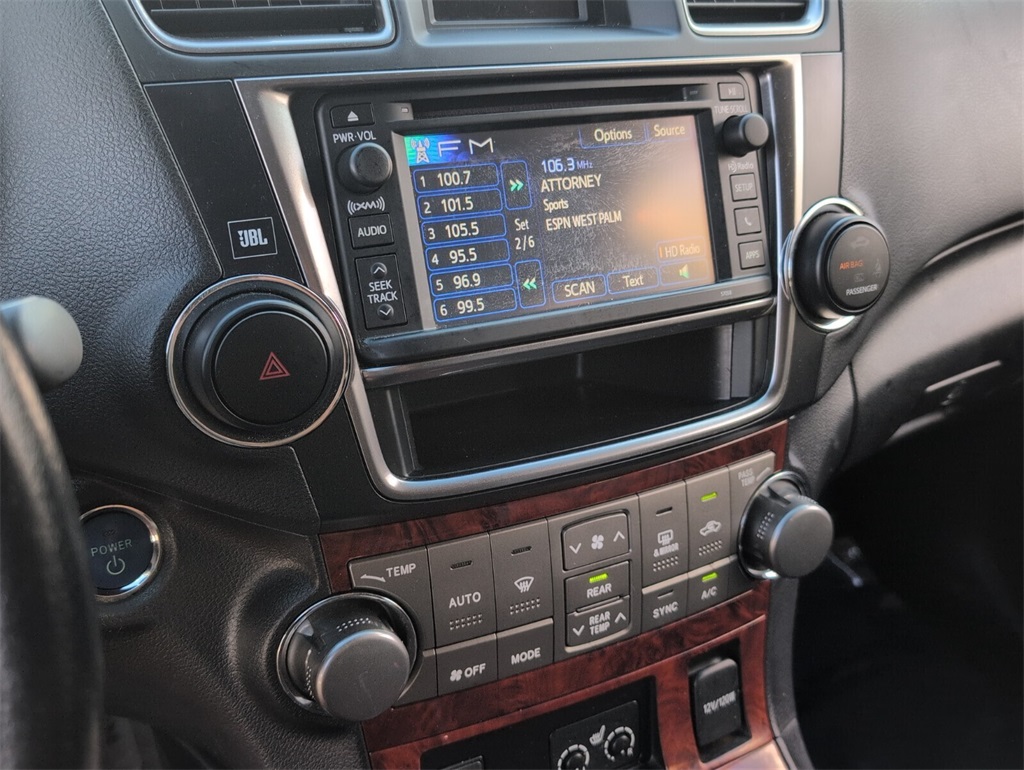 used 2013 Toyota Highlander Hybrid car, priced at $12,988