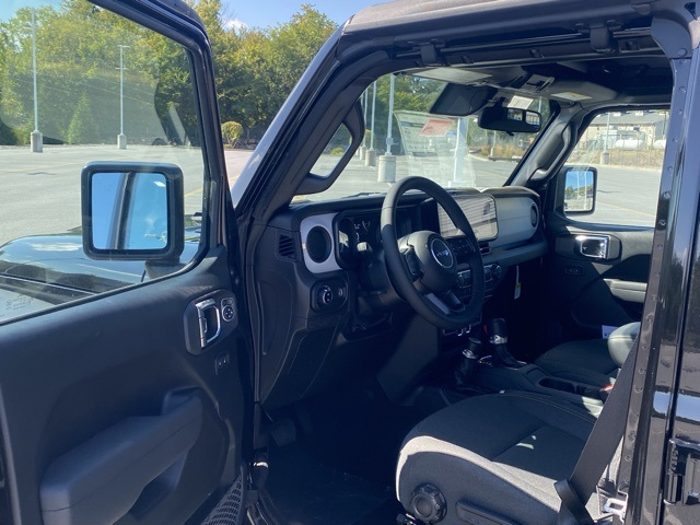 new 2025 Jeep Gladiator car, priced at $36,480