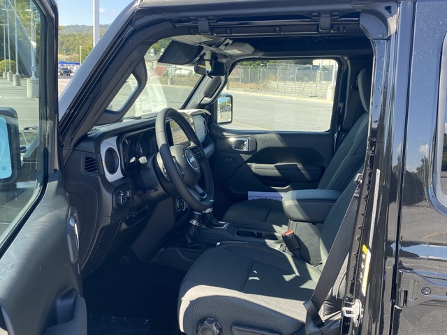 new 2025 Jeep Gladiator car, priced at $36,480