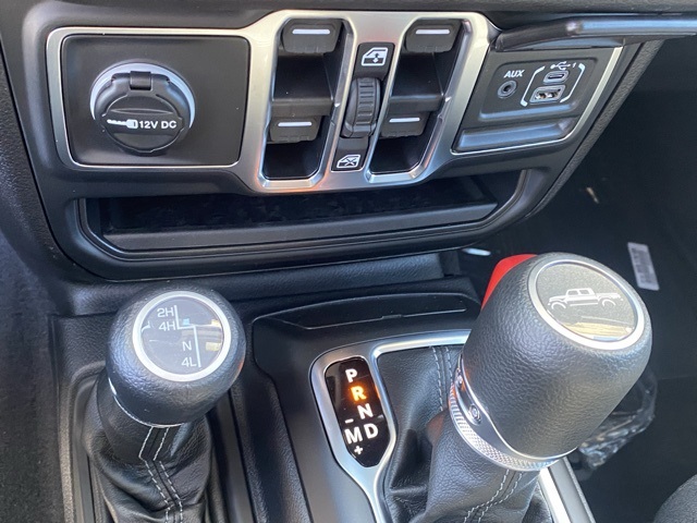 new 2025 Jeep Gladiator car, priced at $36,480