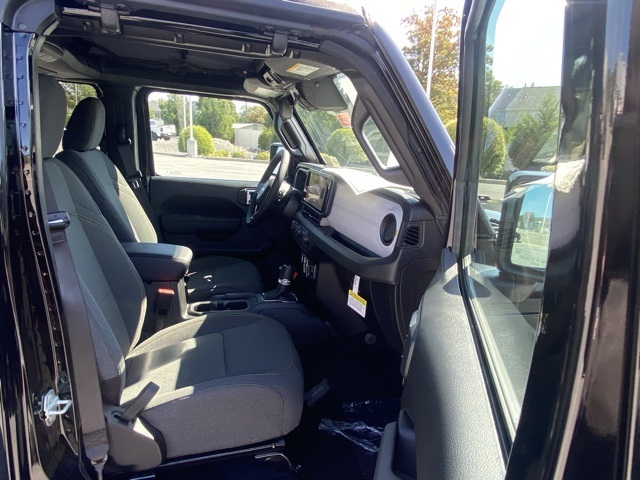 new 2025 Jeep Gladiator car, priced at $36,480