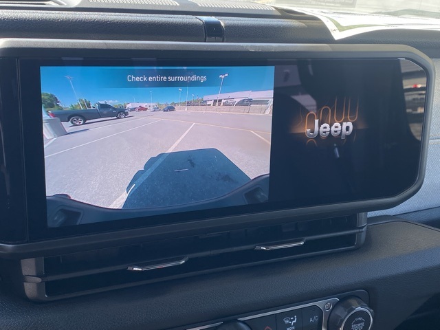 new 2025 Jeep Gladiator car, priced at $36,480