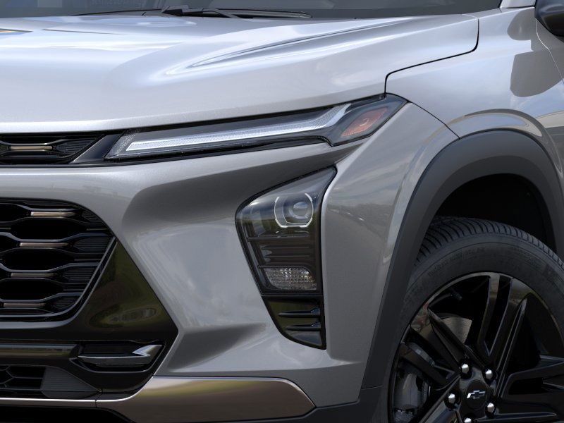 new 2025 Chevrolet Trax car, priced at $27,565