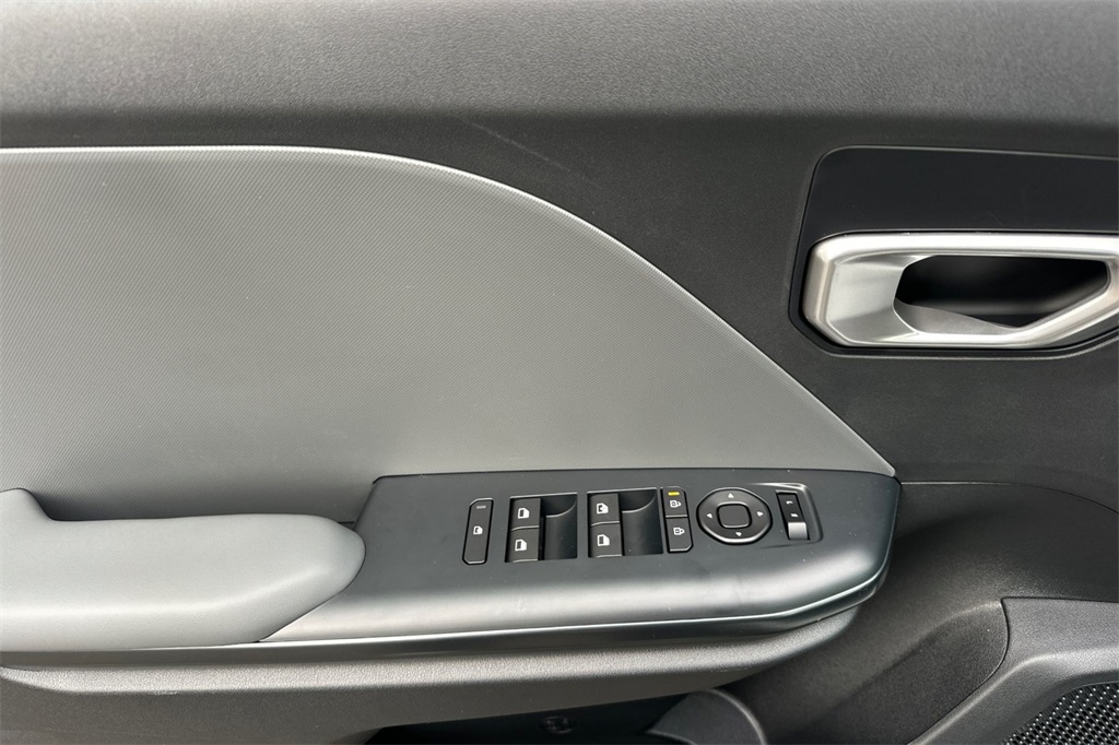 new 2025 Kia K4 car, priced at $24,580