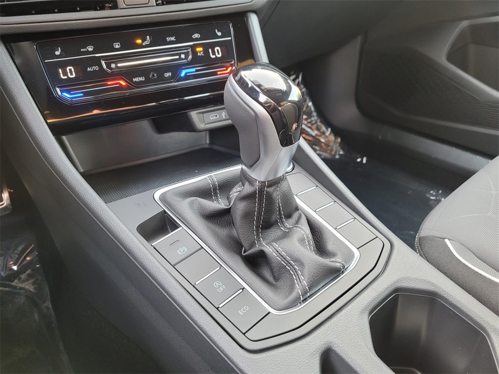 new 2025 Volkswagen Jetta car, priced at $24,524