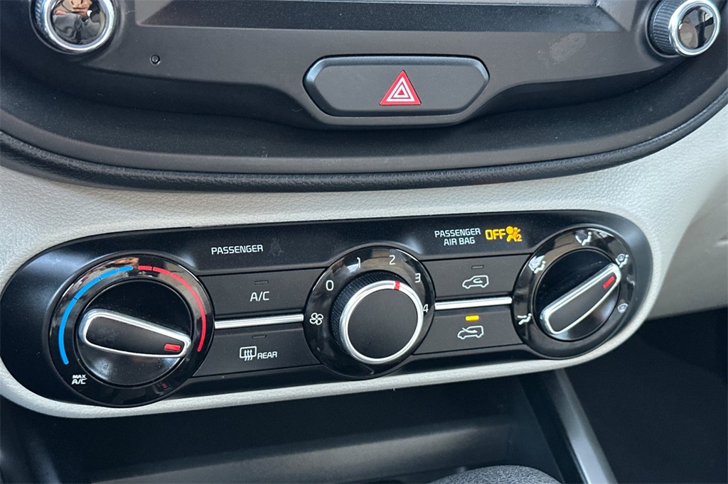 used 2021 Kia Soul car, priced at $15,930
