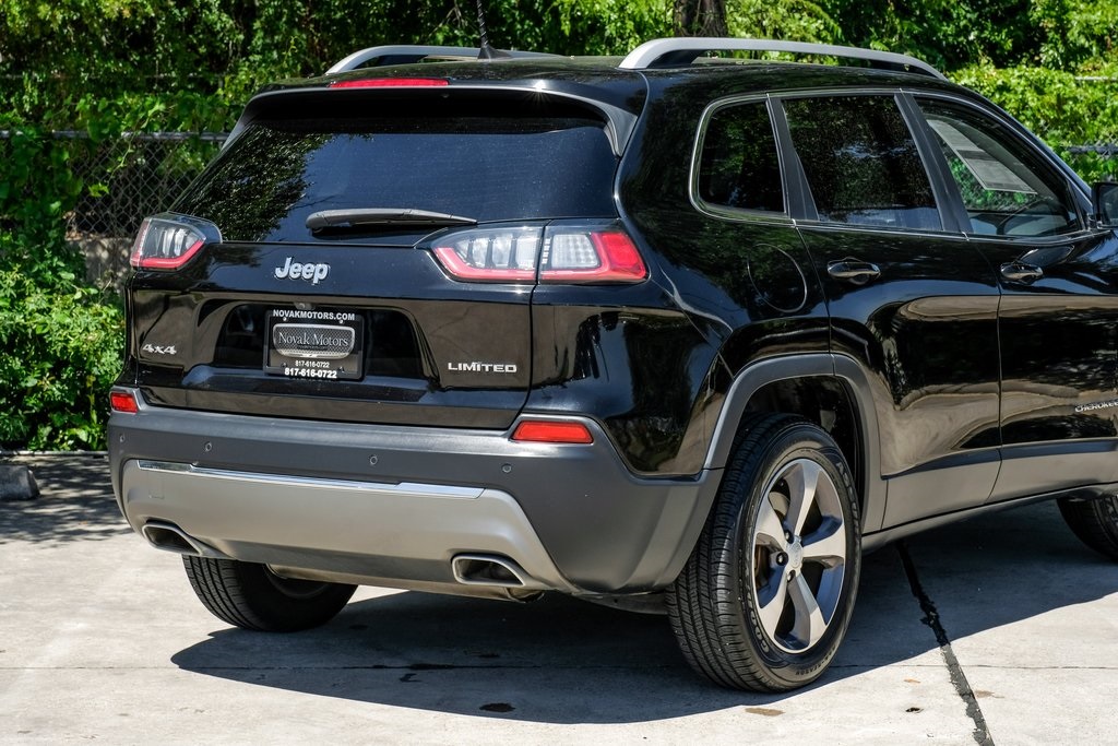 used 2020 Jeep Cherokee car, priced at $21,903