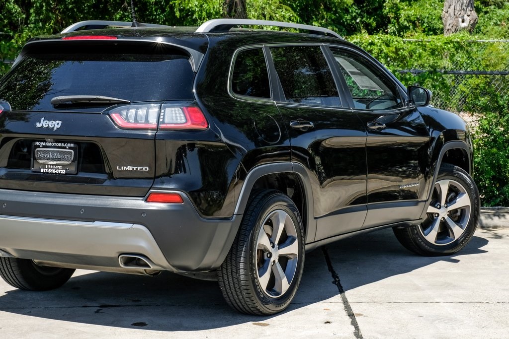 used 2020 Jeep Cherokee car, priced at $21,903