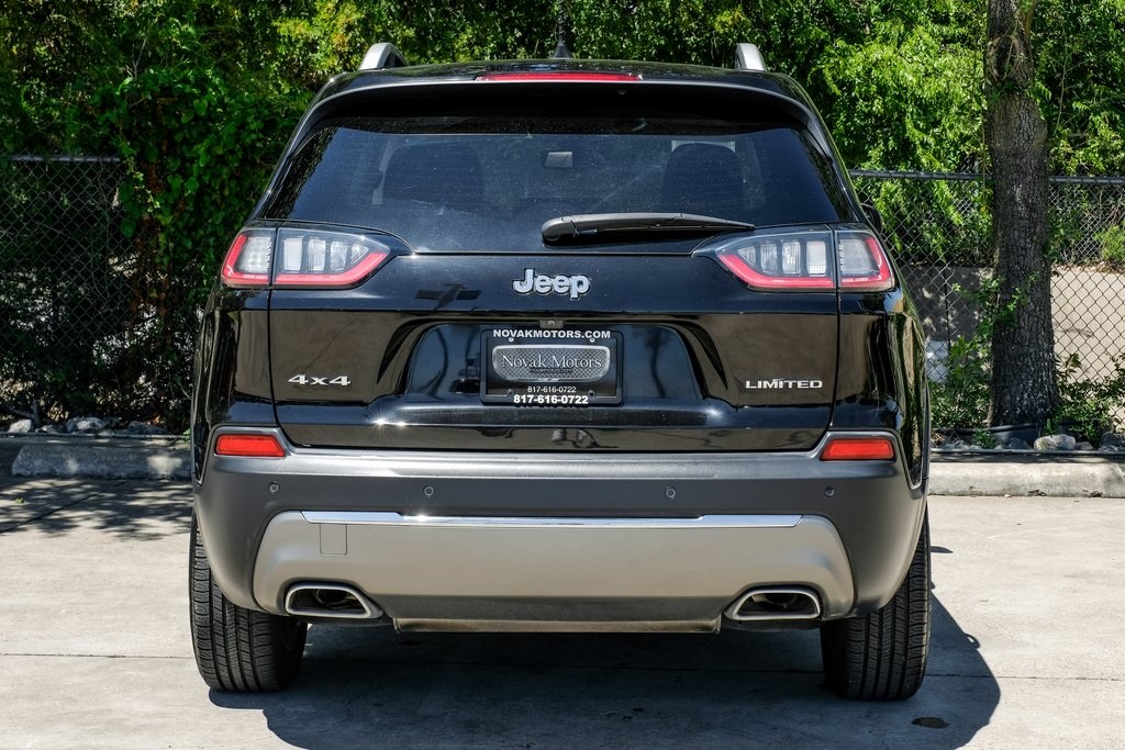 used 2020 Jeep Cherokee car, priced at $21,903
