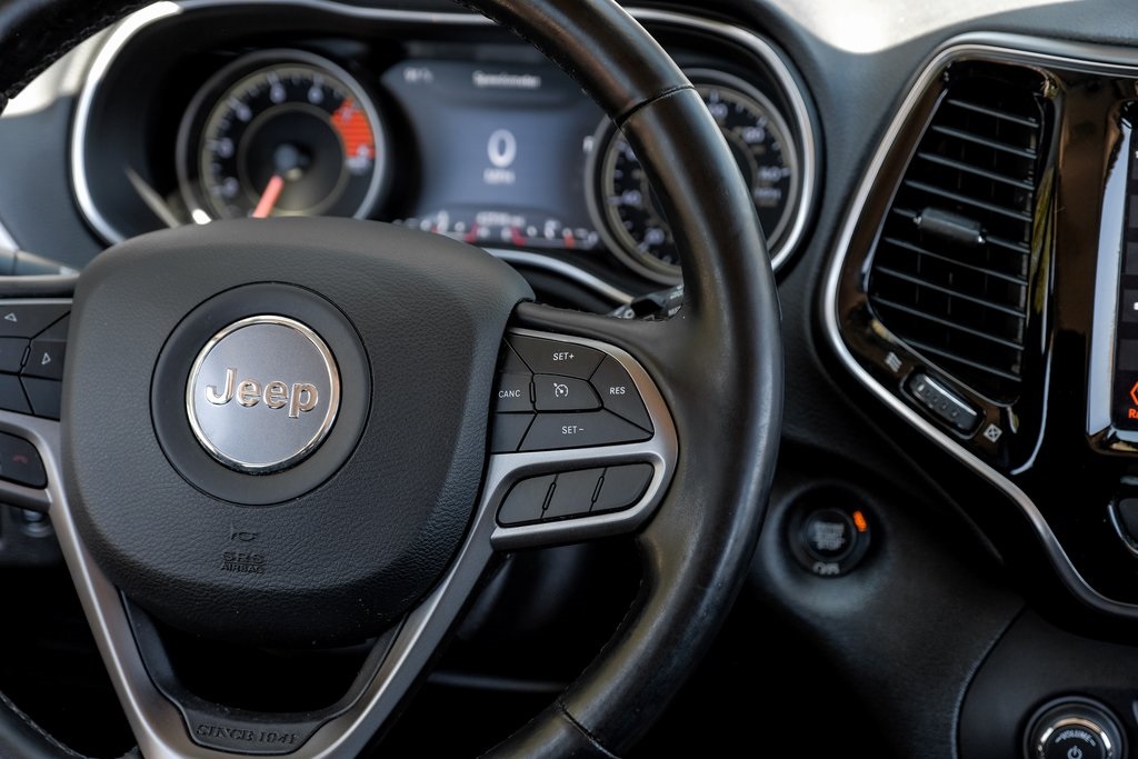 used 2020 Jeep Cherokee car, priced at $21,903