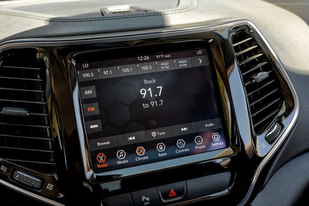 used 2020 Jeep Cherokee car, priced at $21,903