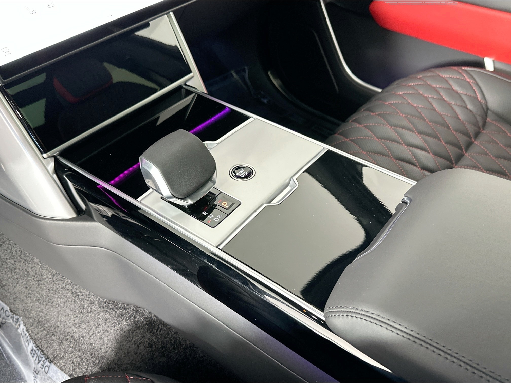 new 2025 Land Rover Range Rover car, priced at $160,845