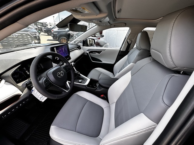 new 2025 Toyota RAV4 car