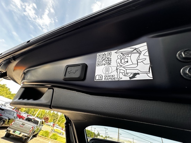 new 2025 Toyota RAV4 car