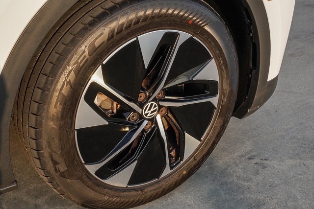 used 2022 Volkswagen ID.4 car, priced at $22,793