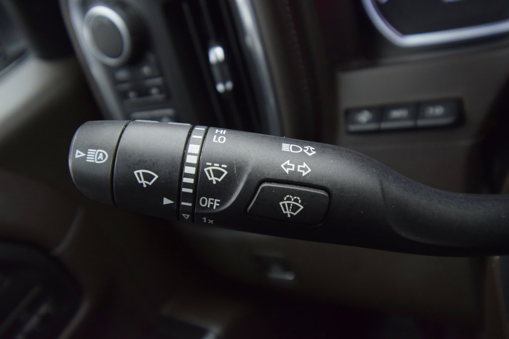 used 2019 Chevrolet Silverado 1500 car, priced at $37,485