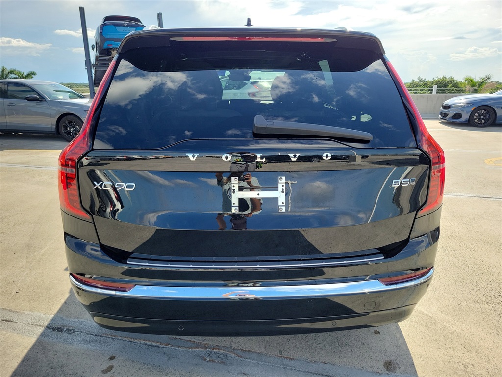 new 2026 Volvo XC90 car, priced at $63,775