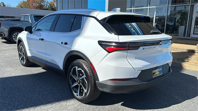 new 2026 Chevrolet Equinox EV car, priced at $47,030