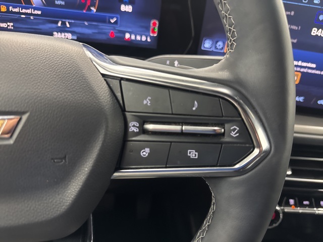 used 2024 Chevrolet Traverse car, priced at $42,988