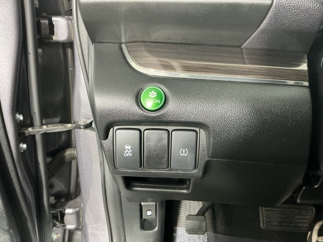 used 2015 Honda CR-V car, priced at $14,255