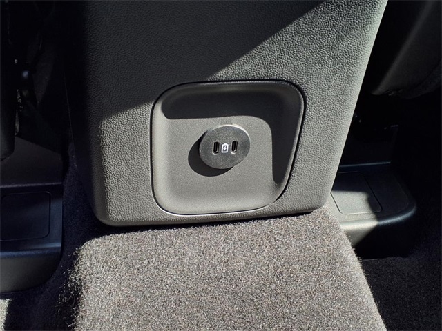 new 2025 Ford Escape Hybrid car, priced at $32,147