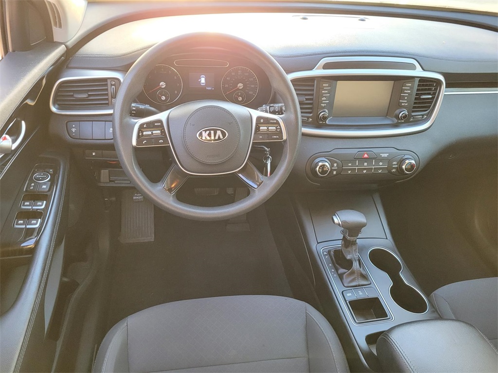used 2020 Kia Sorento car, priced at $15,700